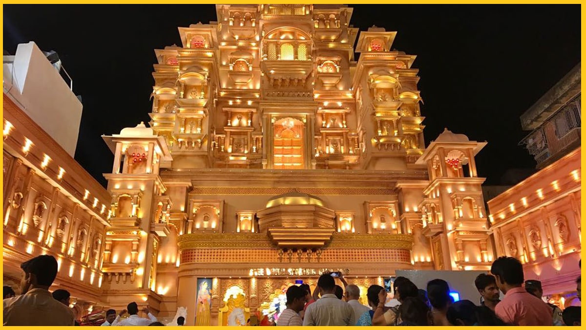 Durga Puja Pandal 2022 Trends in Kolkata, From MetaPujo to Replica of Vatican