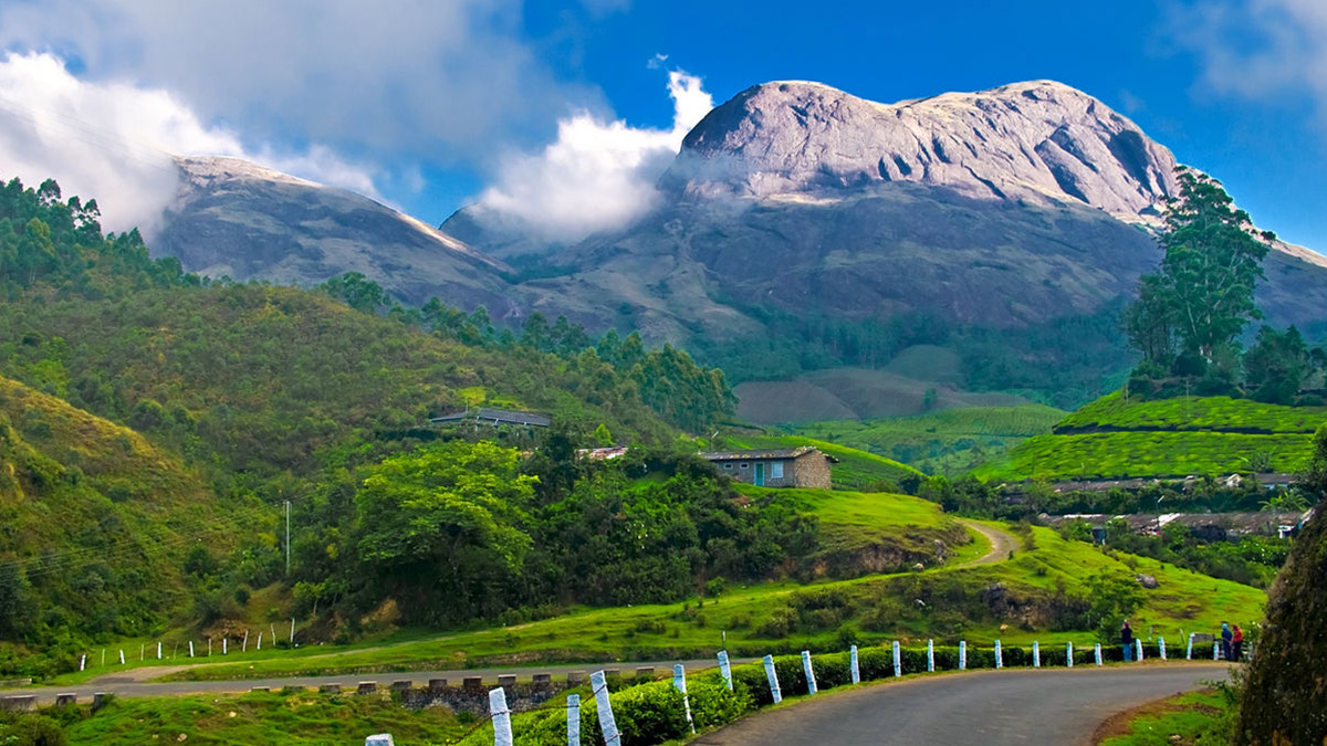 Munnar-Hill station in Kerala