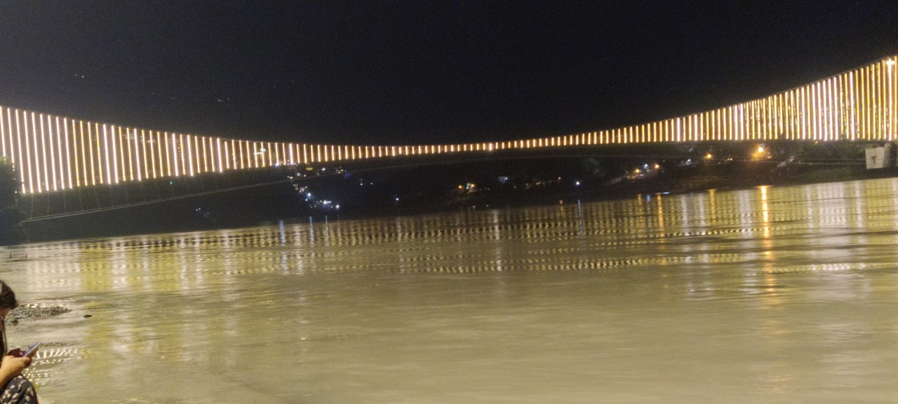 Laxman Jhula